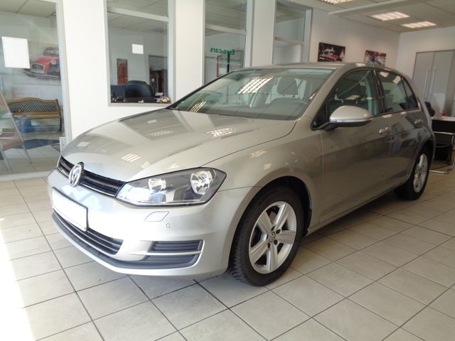 Volkswagen Golf 2.0 TDI DSG BMT / SITZHZ. / SCHECKHEFT