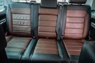 Fahrzeugabbildung Volkswagen T6 Multivan Highline|KÜHLBOX||DYNAUDI|LEDER|FULL