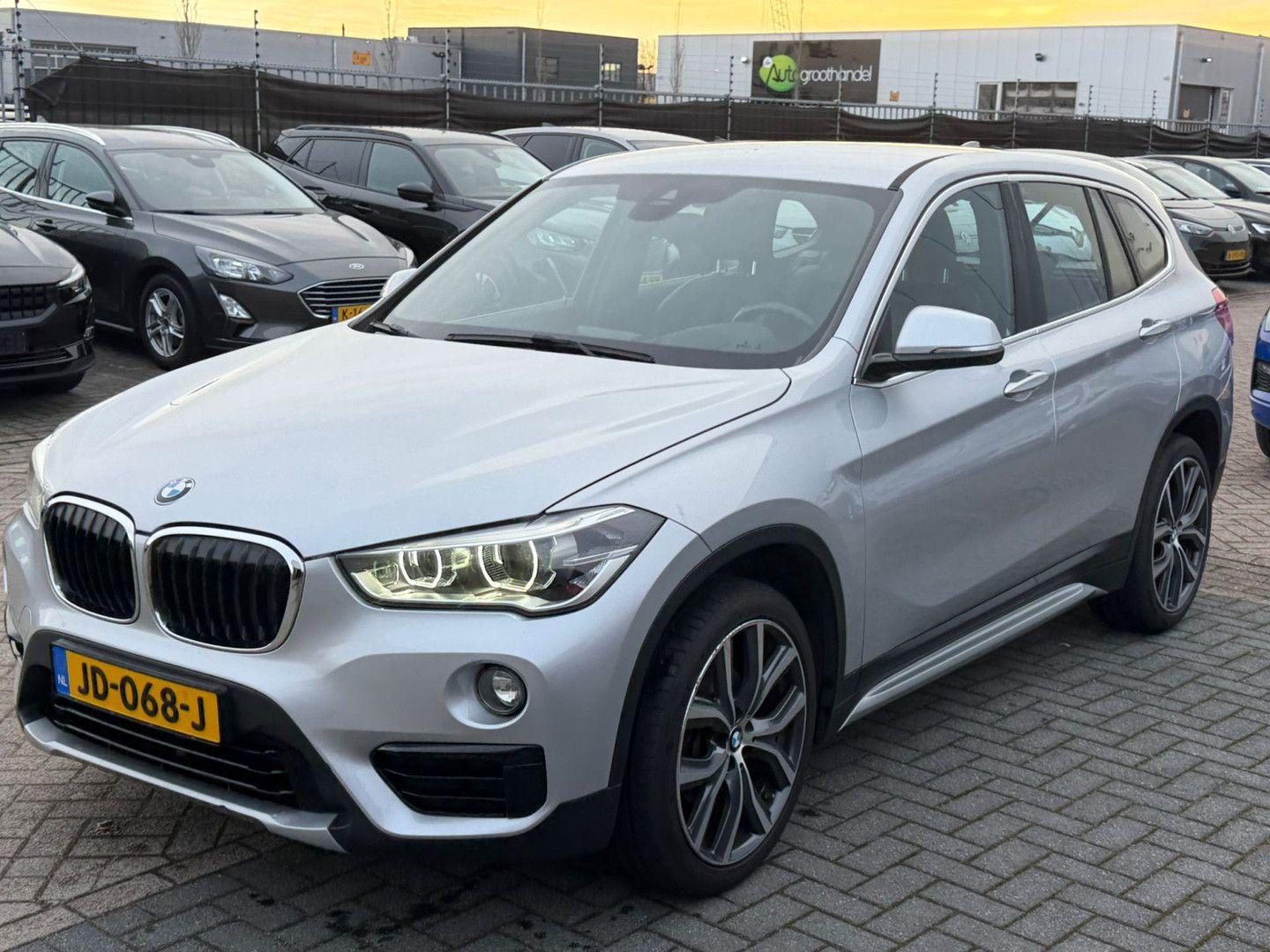 BMW X1 sDrive18i High Executive