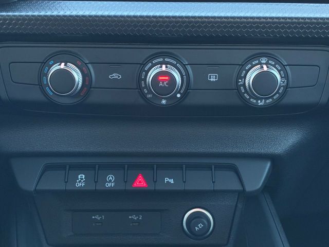 A1 ALLSTREET 25 TFSI BT+DAB+PDC