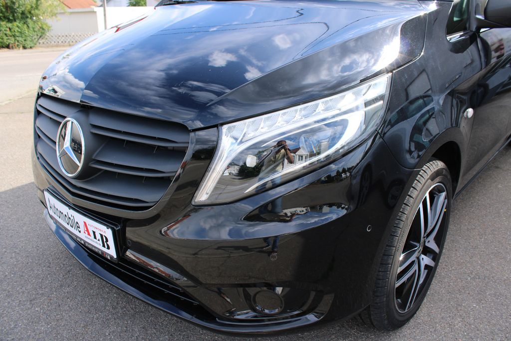 Image of Mercedes-Benz Vito