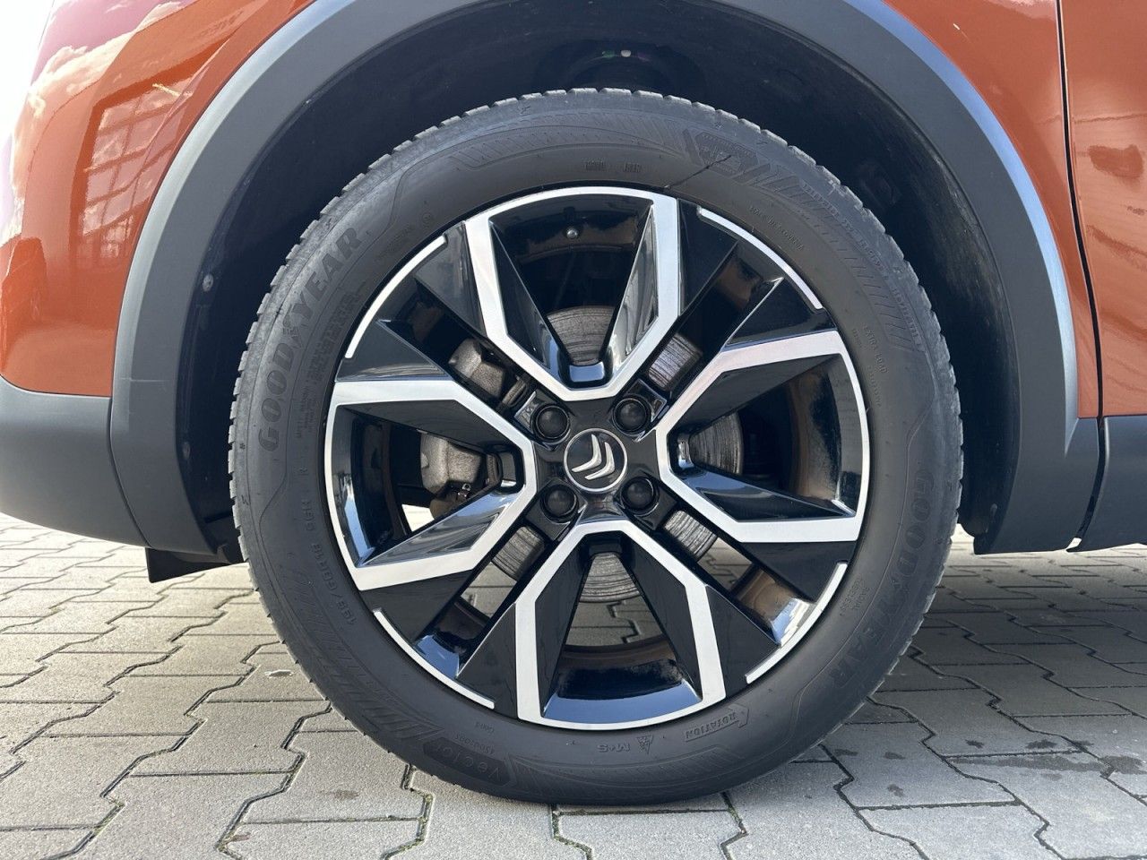 Fahrzeugabbildung Citroën ë-C4 Feel