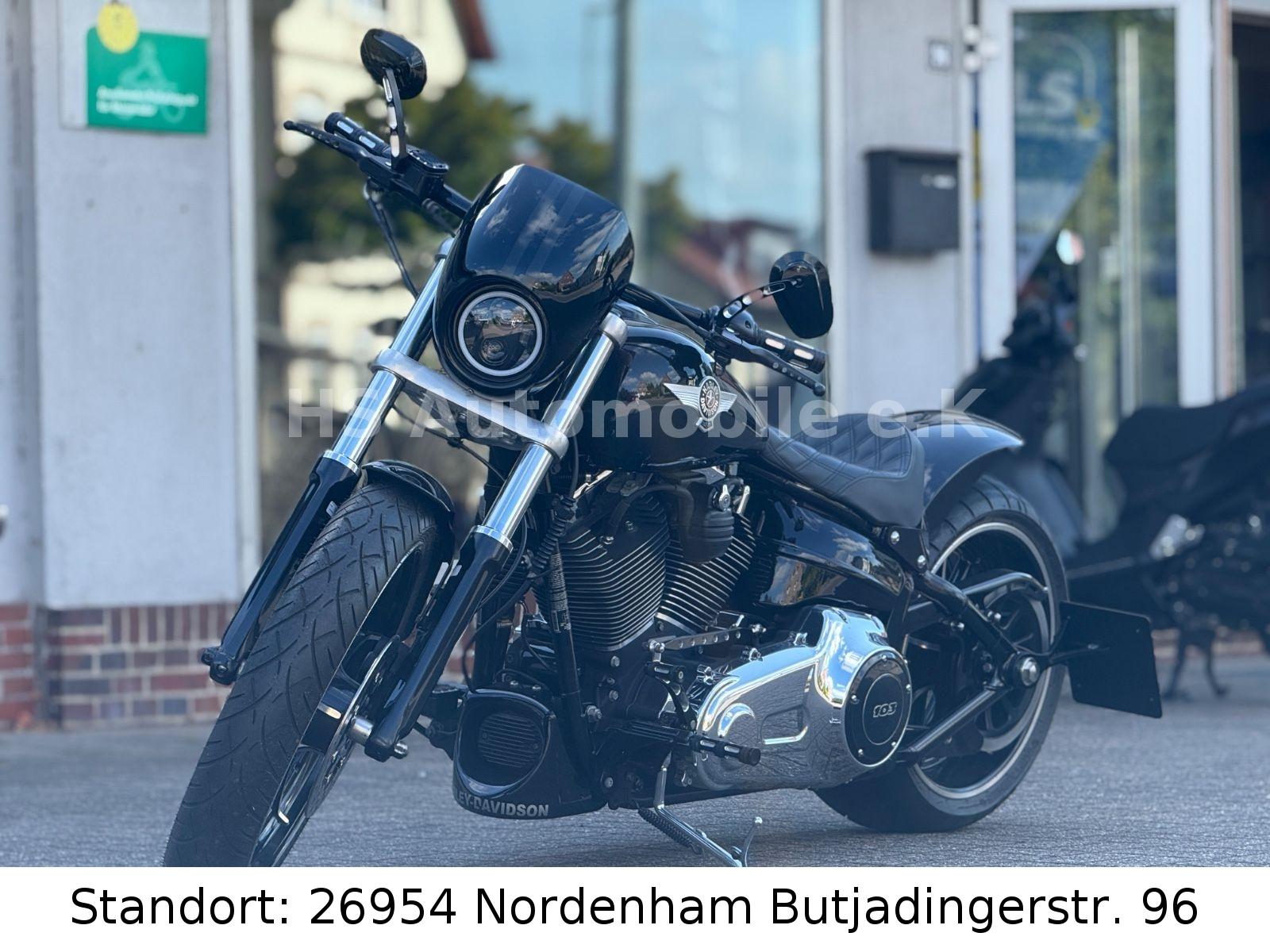 Harley-Davidson FXSB Breakout