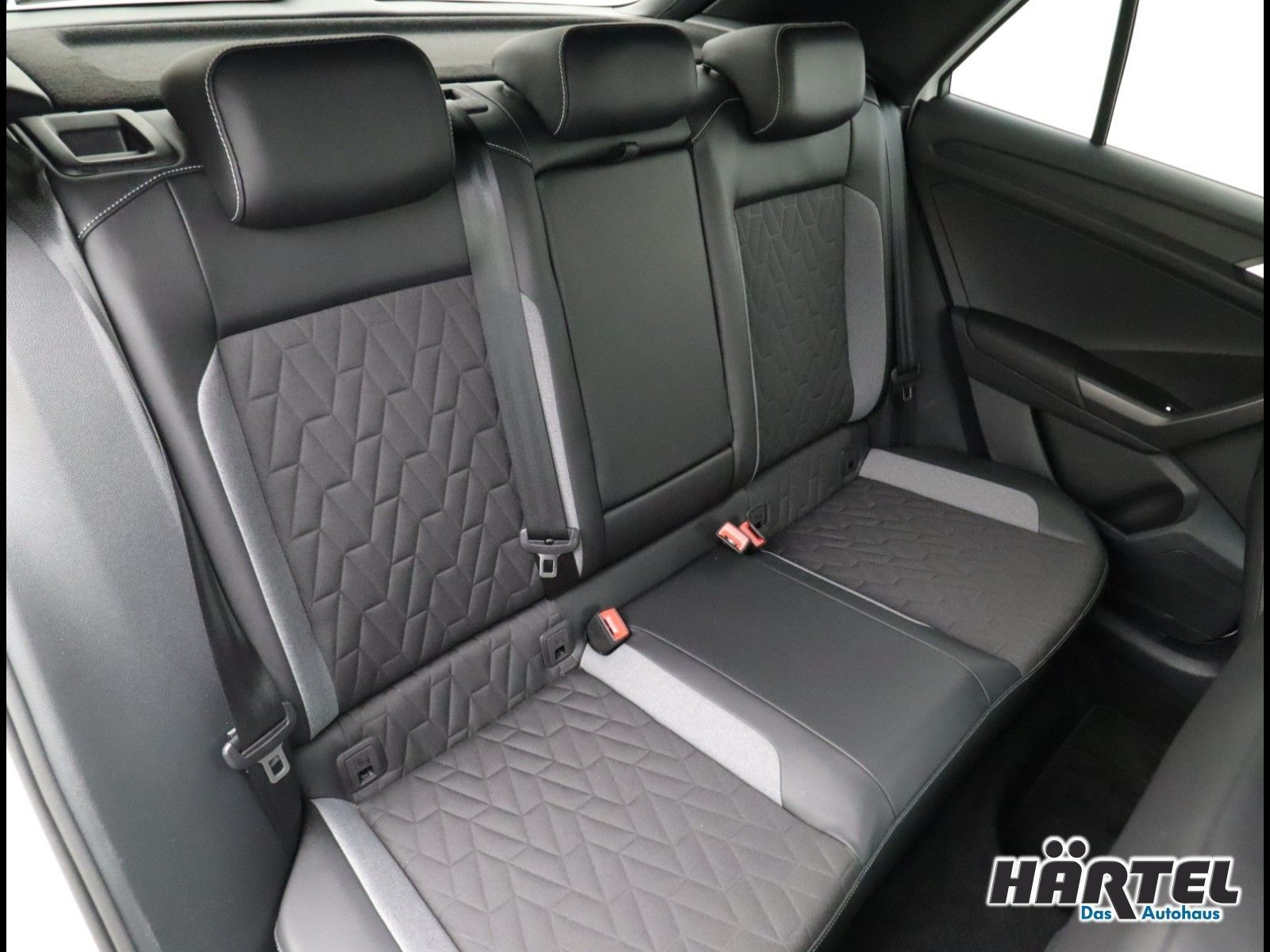 Volkswagen T-Roc - Bild 7