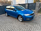 Skoda Rapid Spaceback Cool Edition 1 HAND! TÜV NEU! - Skoda Rapid Edition mit Benzin-Antrieb