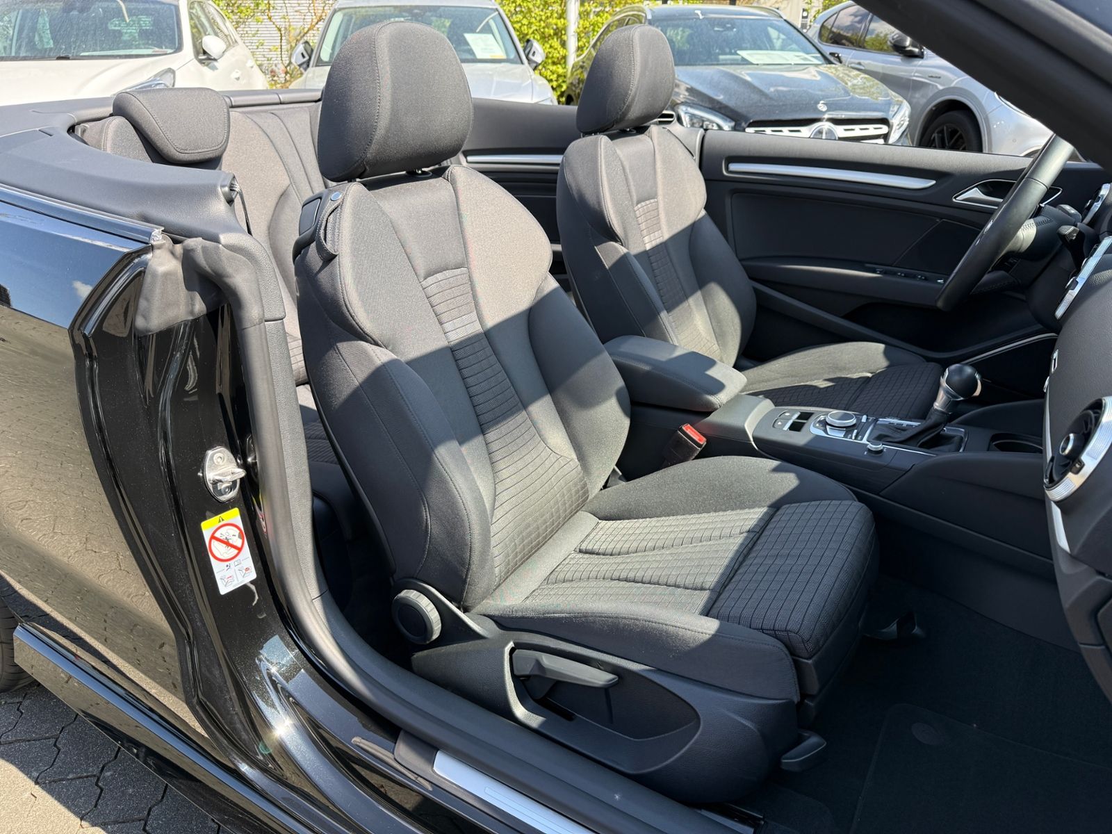 Fahrzeugabbildung Audi A3 Cabriolet 35 TFSI S line B&O ACC LED