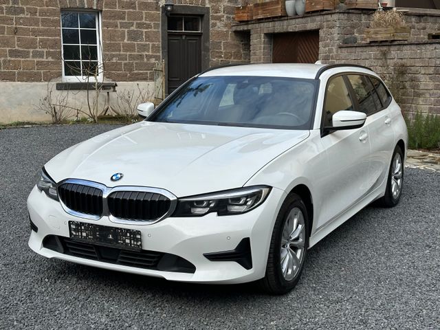 BMW 318 d Touring Advantage LED Virtual 1Hand