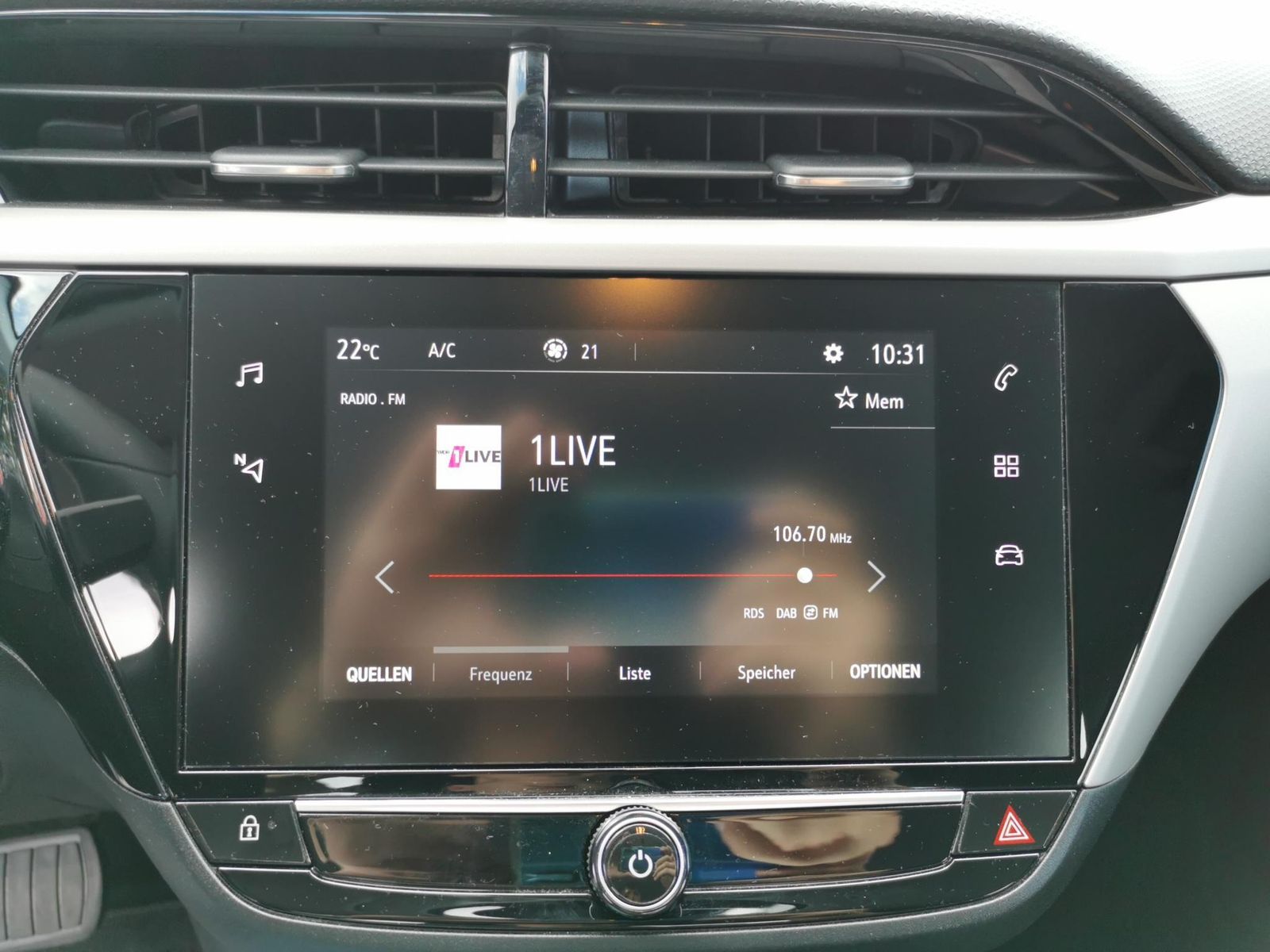 Fahrzeugabbildung Opel Corsa-e Edition+SHZ+LED+DAB+USB+PDC+CAR PLAY+