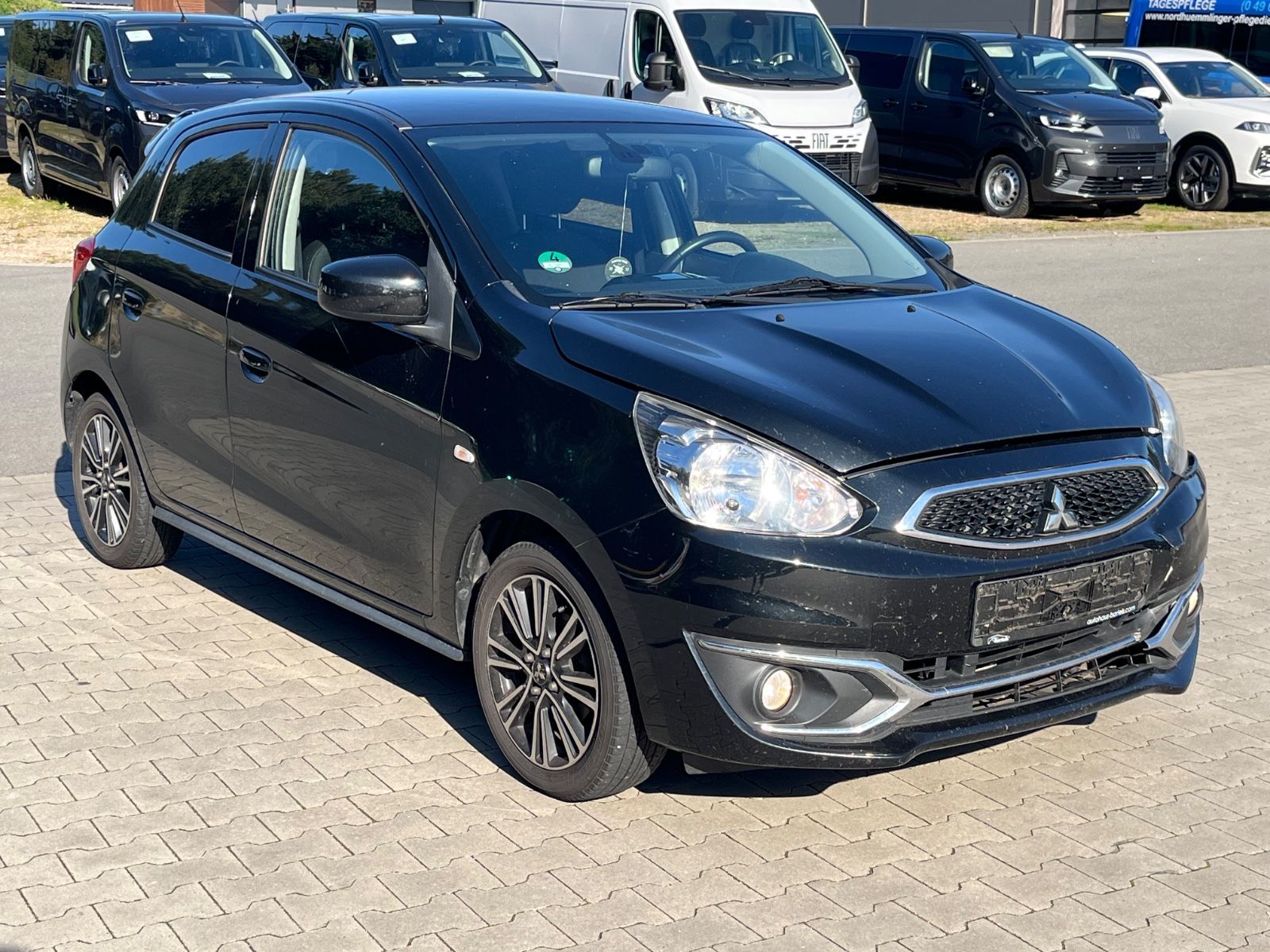 Fahrzeugabbildung Mitsubishi Space Star 1.2 CVT Edition+ UNFALL-&HAGELSCHADEN