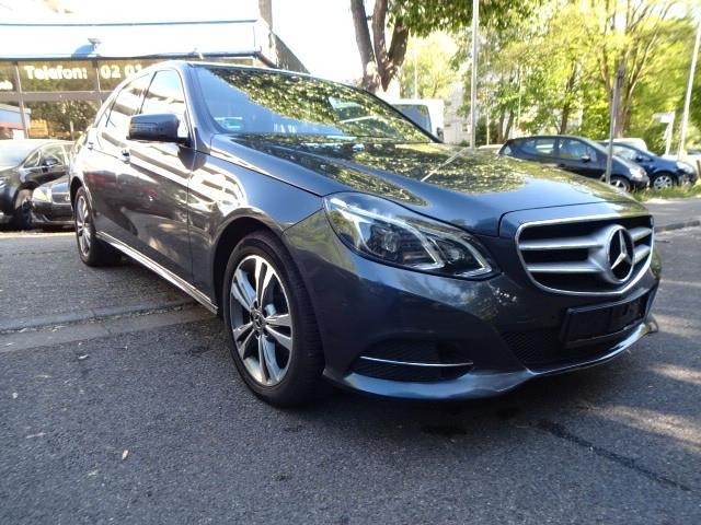 Mercedes-Benz E 220 BlueTEC Autom.LED.NAVI.PDC.Klimaautomat.