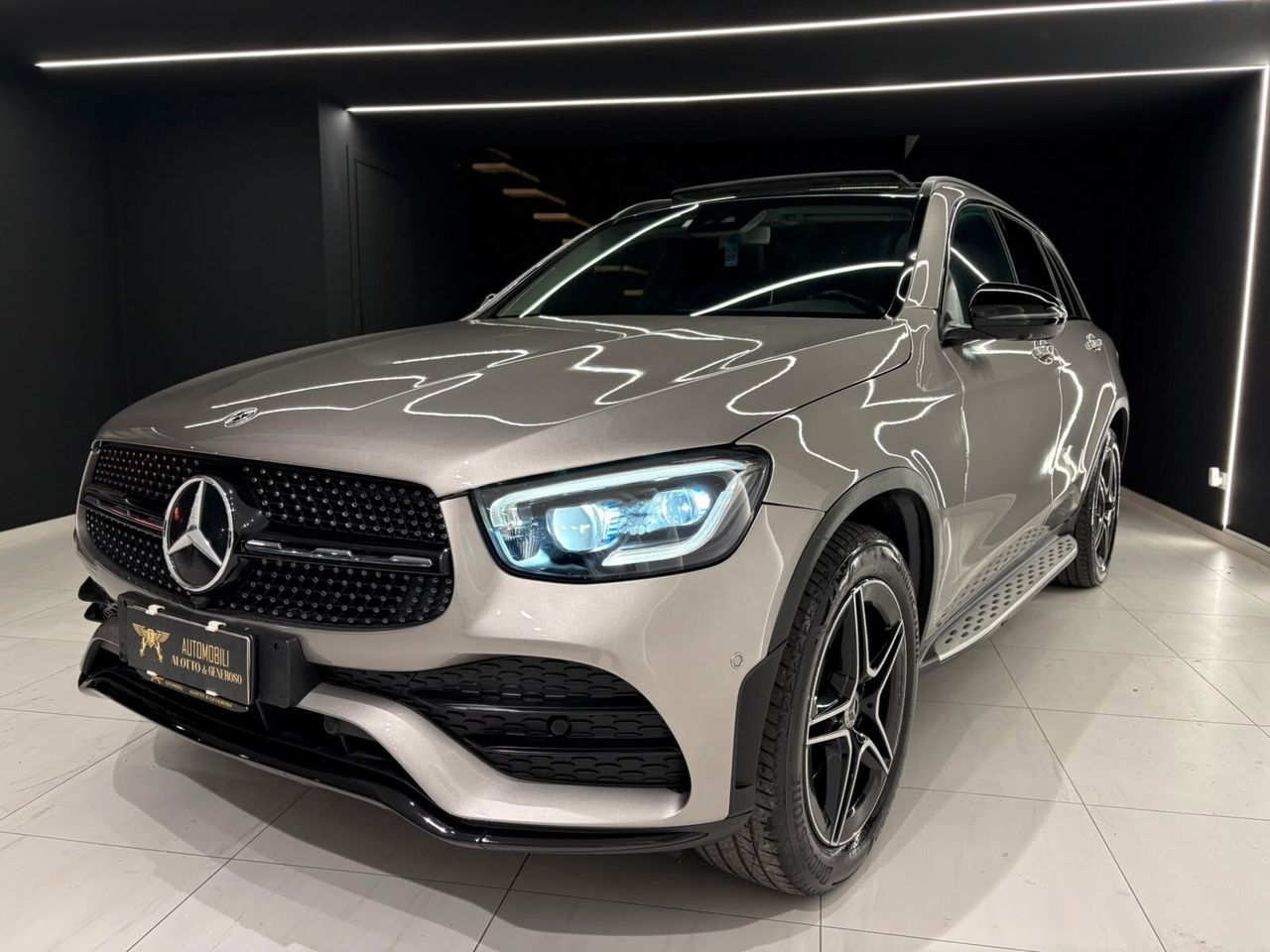 Mercedes-Benz MERCEDES GLC 300 D 2.0 245 CV AMG Premium Plus T imagem 2