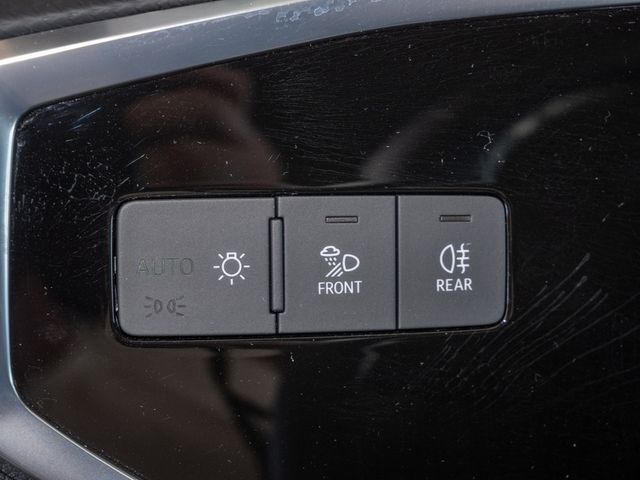 Q3 Sportback 35 TFSI S line PDC SHZ AHK ACC LED