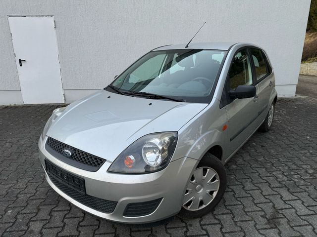 Ford Fiesta Fun X Klima ZV 12-2005 tüv