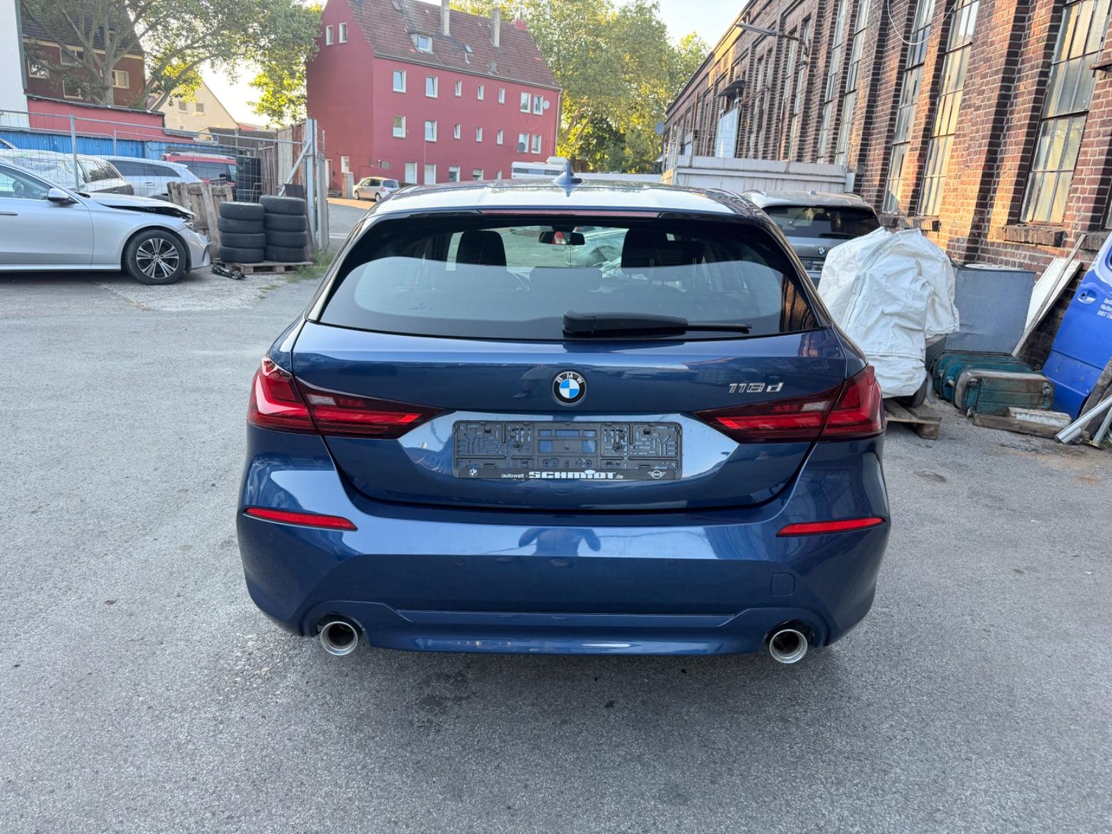 BMW 118d Advantage Automatik PDC SHZ Lenkradheizung