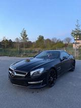 Mercedes-Benz SL 63 AMG AMG  Cabrio  537 PS  V8 Biturbo  - Mercedes-Benz SL 63 AMG mit 3 Türen