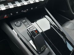 Fahrzeugabbildung Peugeot 508 SW Allure Pack *LED*ACC*NAVI*KAMERA*1.Hd.*