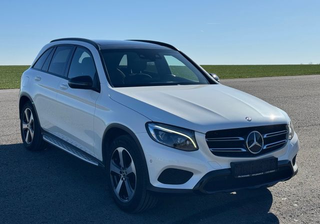 Mercedes-Benz GLC 250 *Burmest,StandH.,Pano,AHK,AMG*