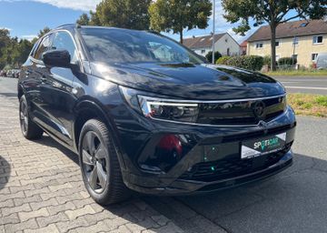 Opel Grandland 1.2 T GS NAVI Winterpaket Matrix-LED