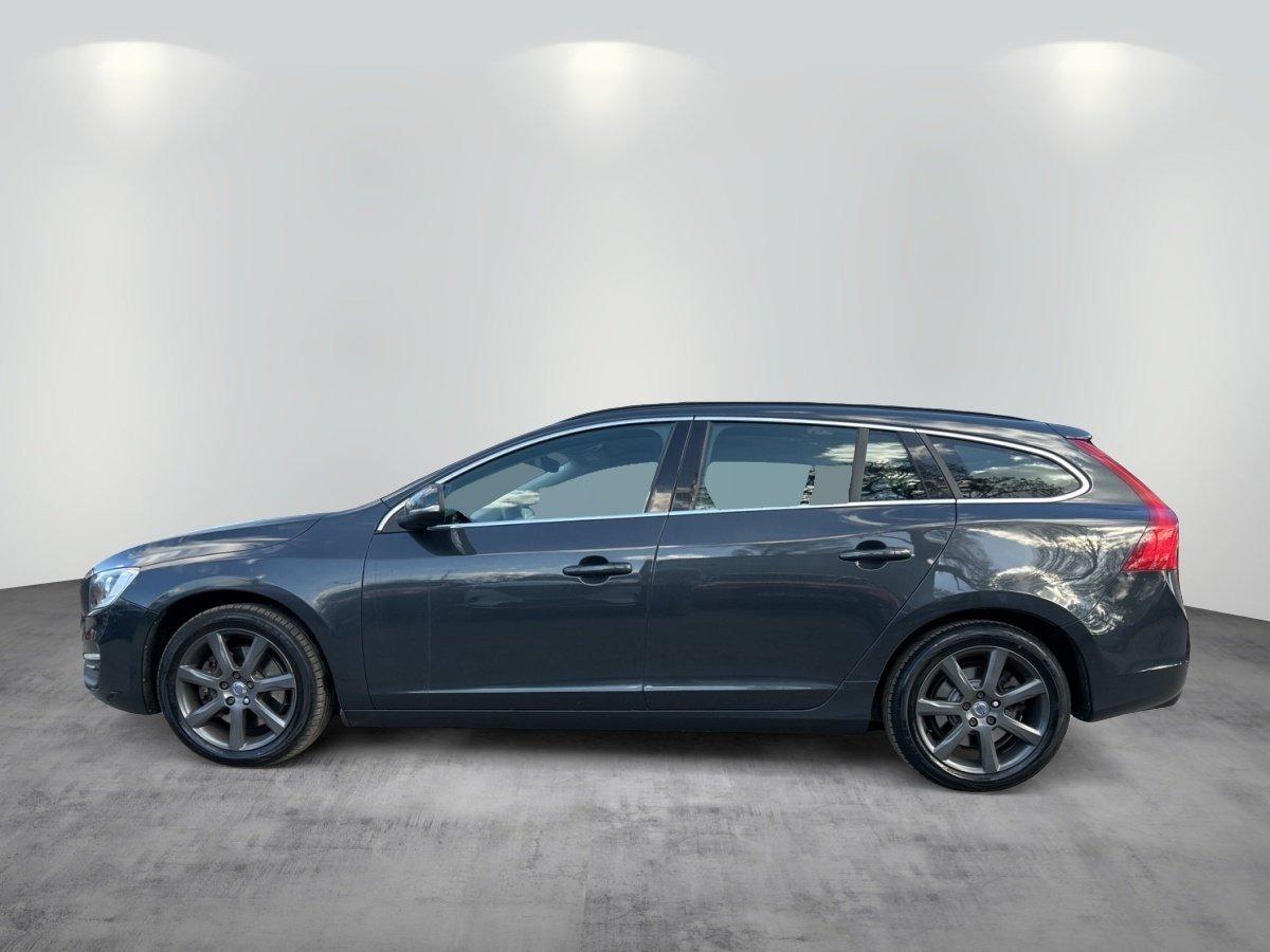 Volvo V60 T5 Momentum Standheizung FAM-P