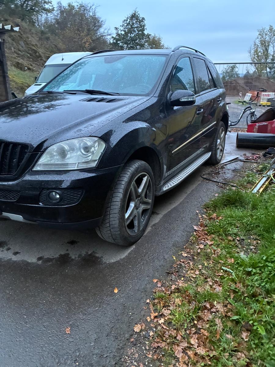 Mercedes-Benz ML280, 2007