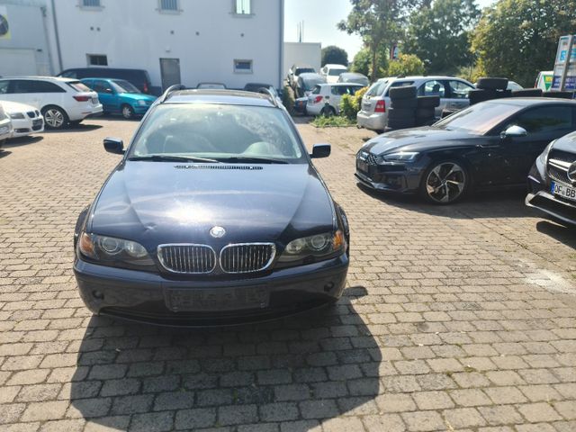 BMW 320i touring