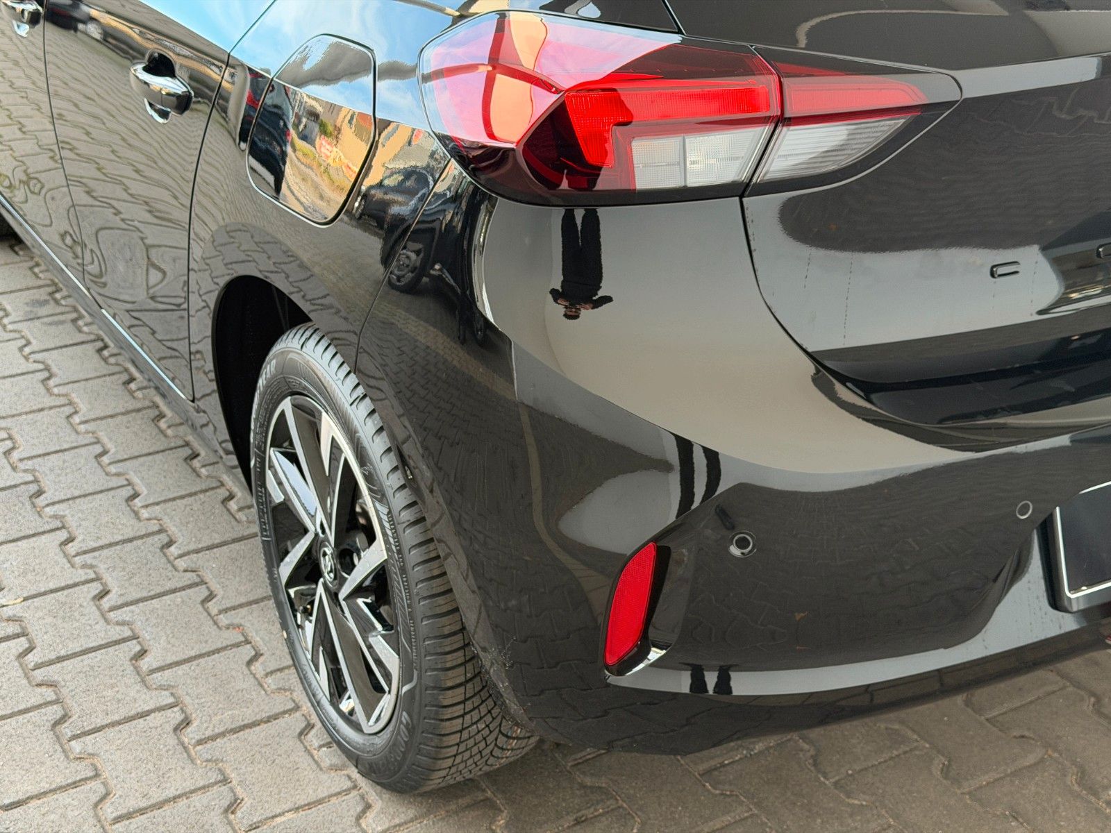 Fahrzeugabbildung Opel Corsa F Edition 110PS Hybrid Automatik/LED!