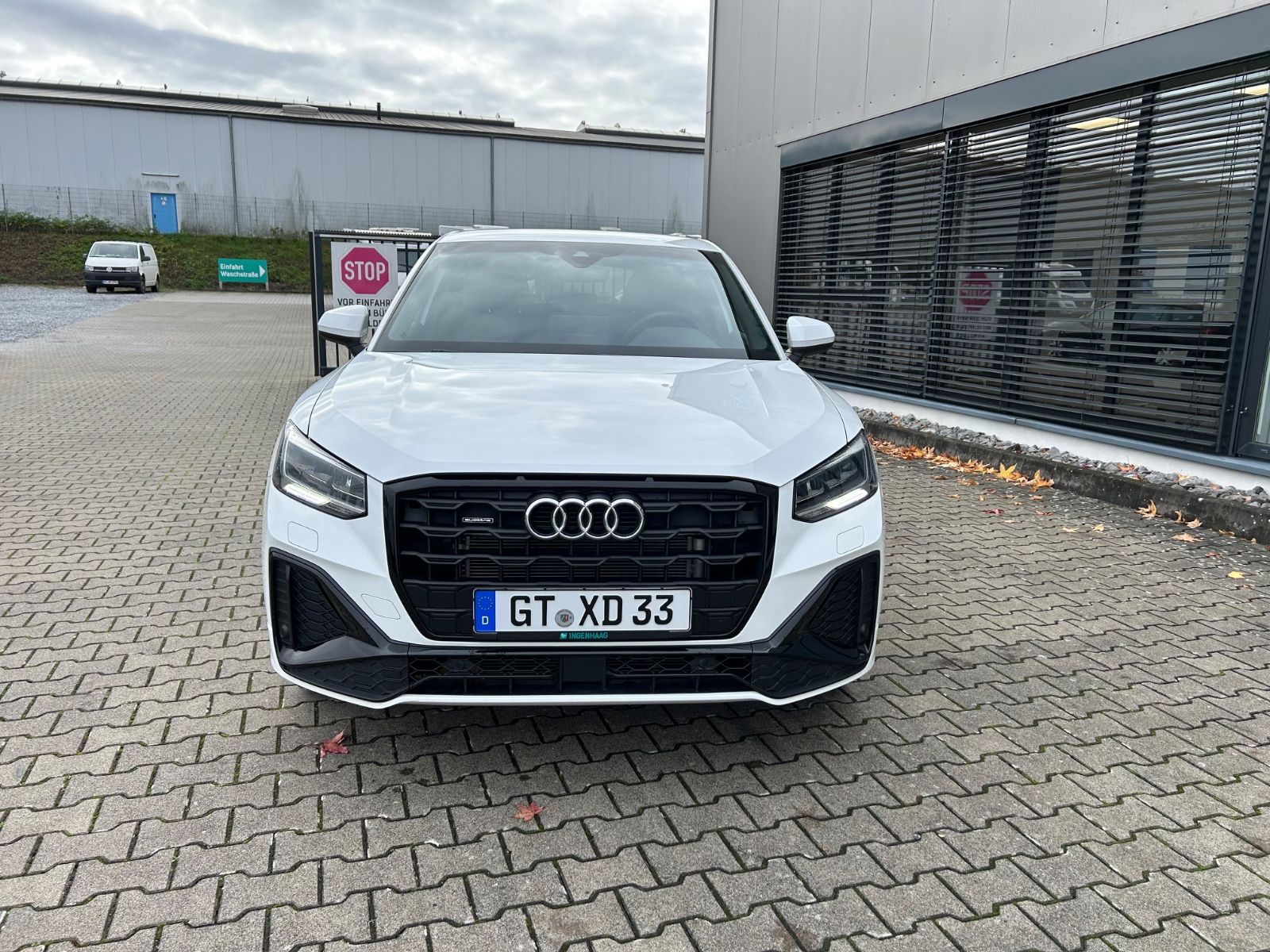 Fahrzeugabbildung Audi Q2 40 TFSI quattro S line