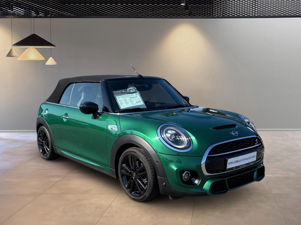 MINI Cooper S Cabrio JCW-Paket Sportsitze Sport-Leder