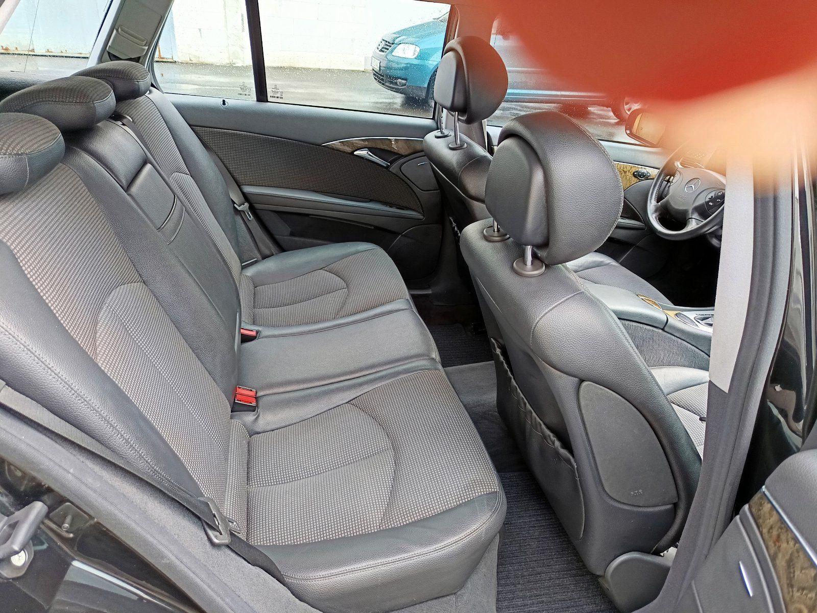 Mercedes-Benz E280 2005 — photo 11
