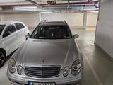 Mercedes-Benz E 320 CDI T CLASSIC Classic - Mercedes-Benz E 320 aus 2003: Cdi
