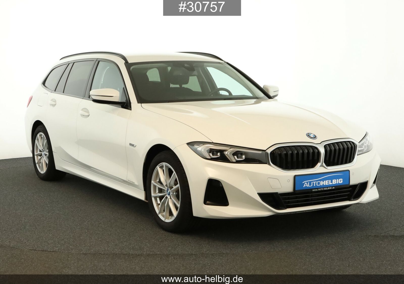 BMW 320 e Touring #CurvedDisplay#Hifi#LED#Navi#DAB# foto 8
