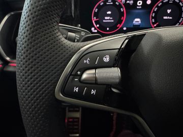Skoda Kodiaq 2.0 4x4 RS AHK*Pano*StHz*HeadUp