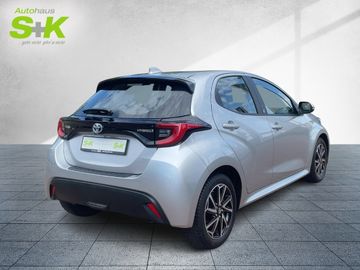 Toyota Yaris - 4