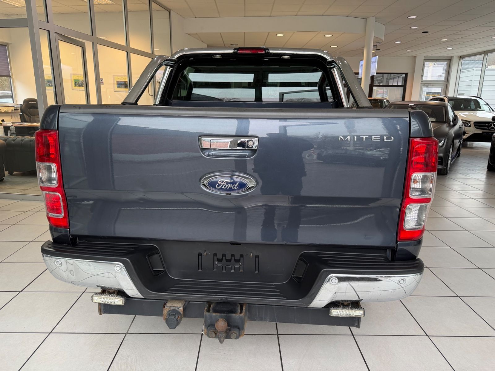 Fahrzeugabbildung Ford Ranger Limited Doppelkabine 4x4