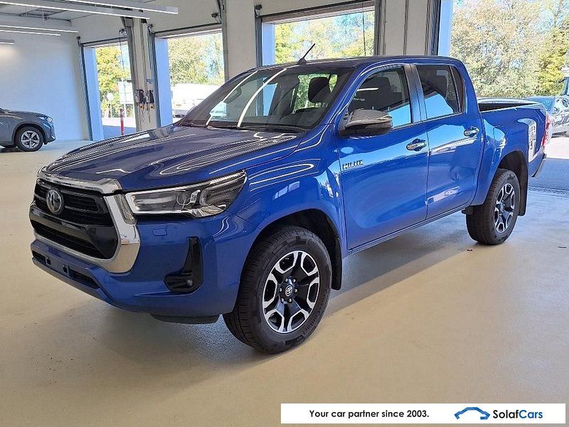 Toyota Hilux 2.4 D-4D 4x4 Comfort 5PL LED Navi Klima P