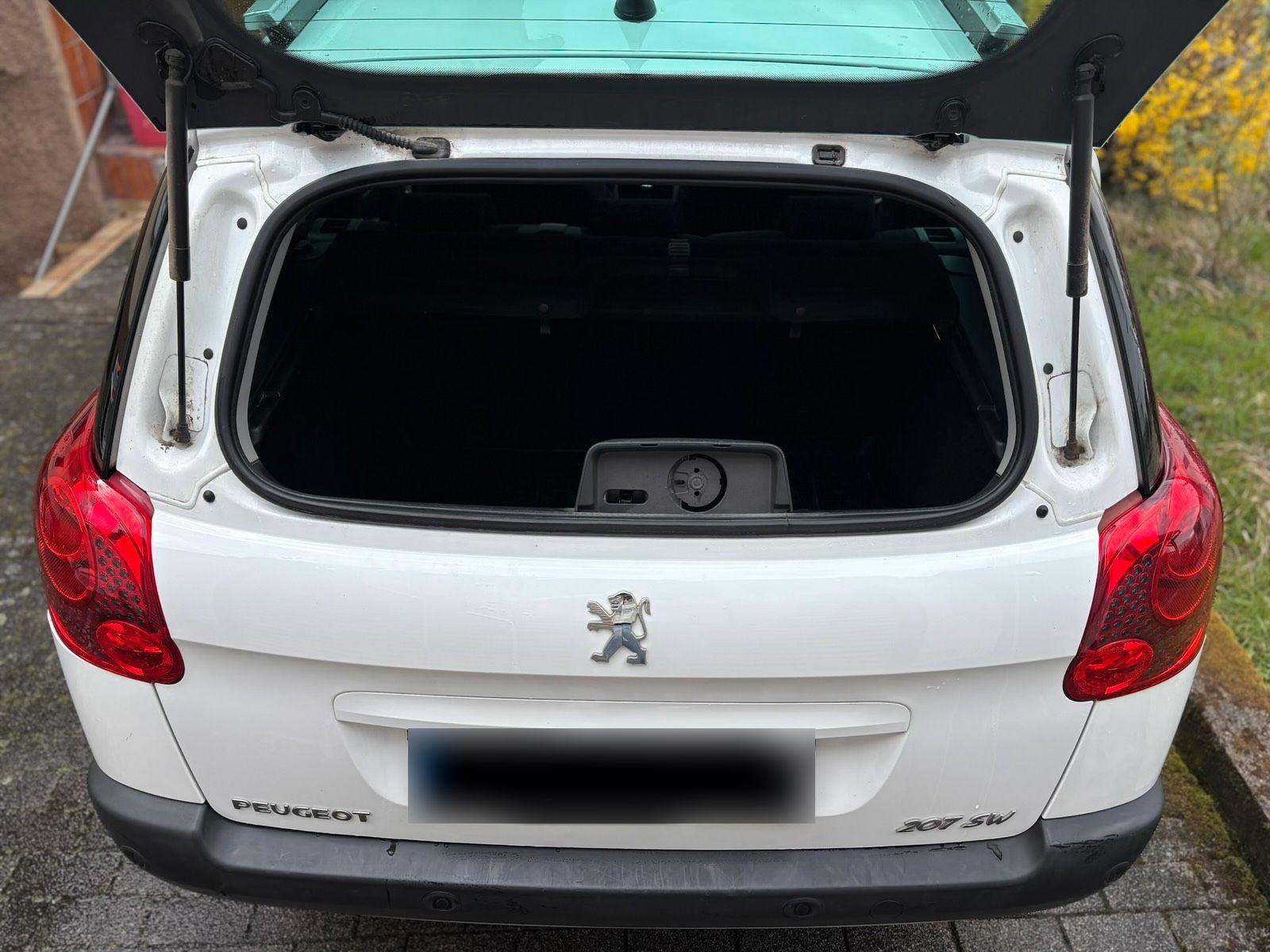 Peugeot 207 2009 — photo 7