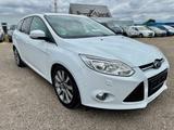 Ford Focus Turnier Titanium 1.6 2.Hand*Leder*Navi - Ford Focus aus 2011: Titanium