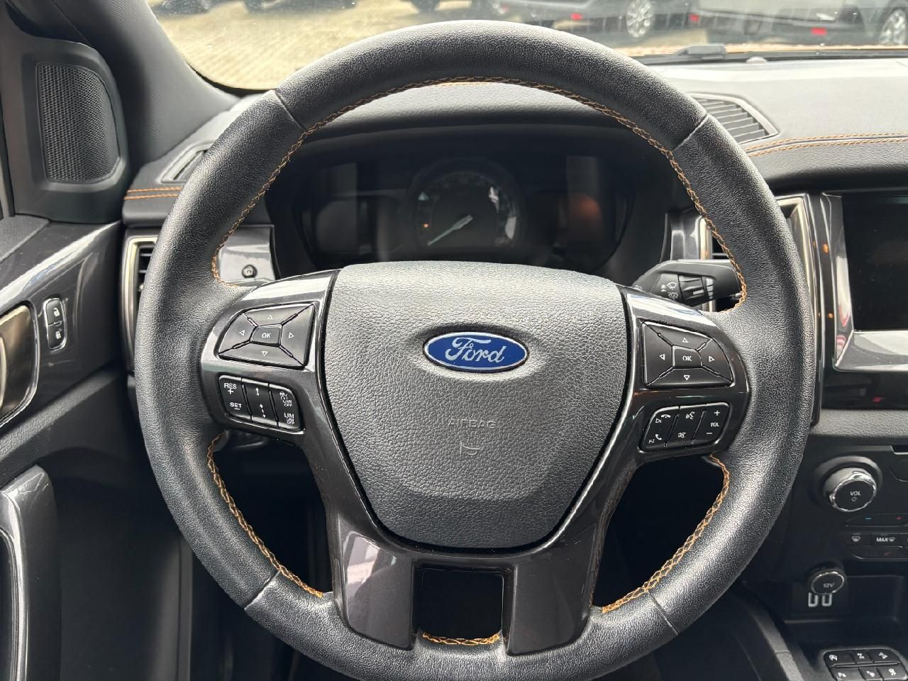 Fahrzeugabbildung Ford Ranger Wildtrak Doppelkabine 4x4