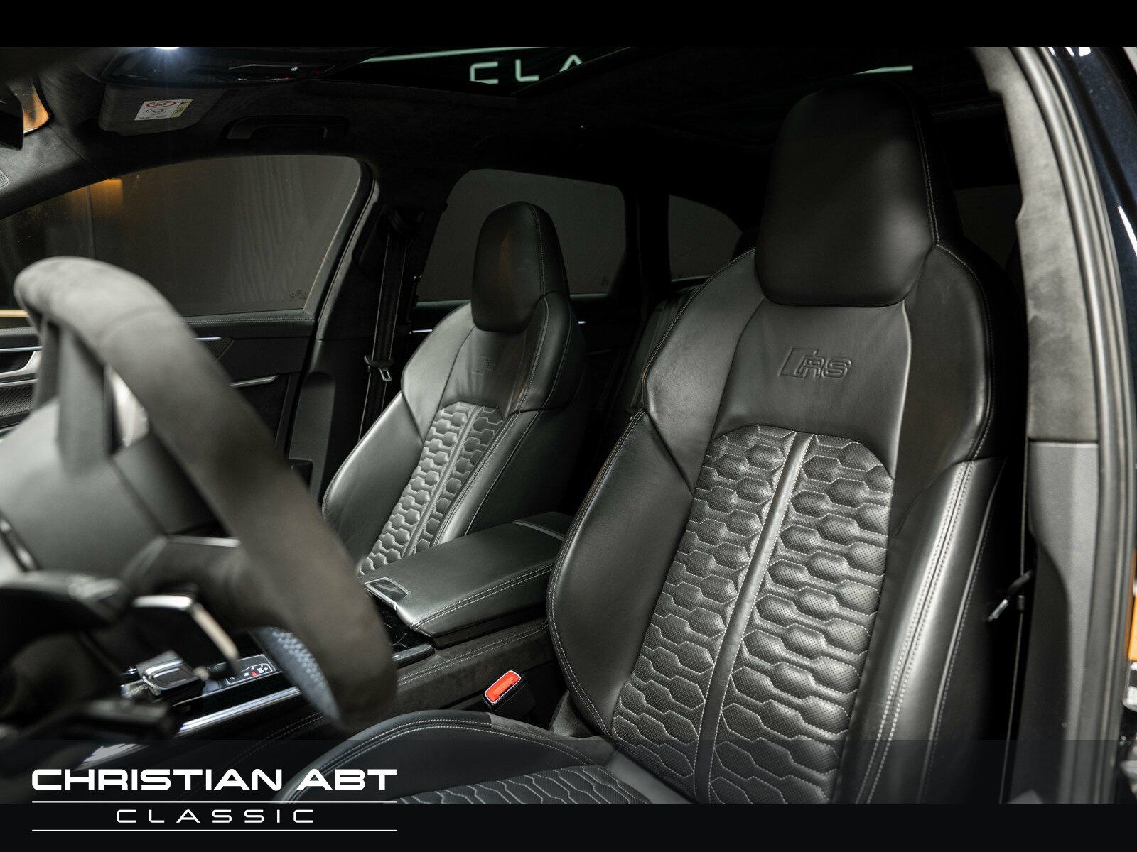 Fahrzeugabbildung Audi RS 6 Avant 4.0 TFSI quattro B&O Keramik Pano