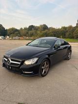 Mercedes-Benz CLS 500 4MATIC /AMG Line/Kamera/H.Kardon/8FACH - Mercedes-Benz: Cls 4matic
