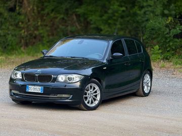BMW 120 - 1