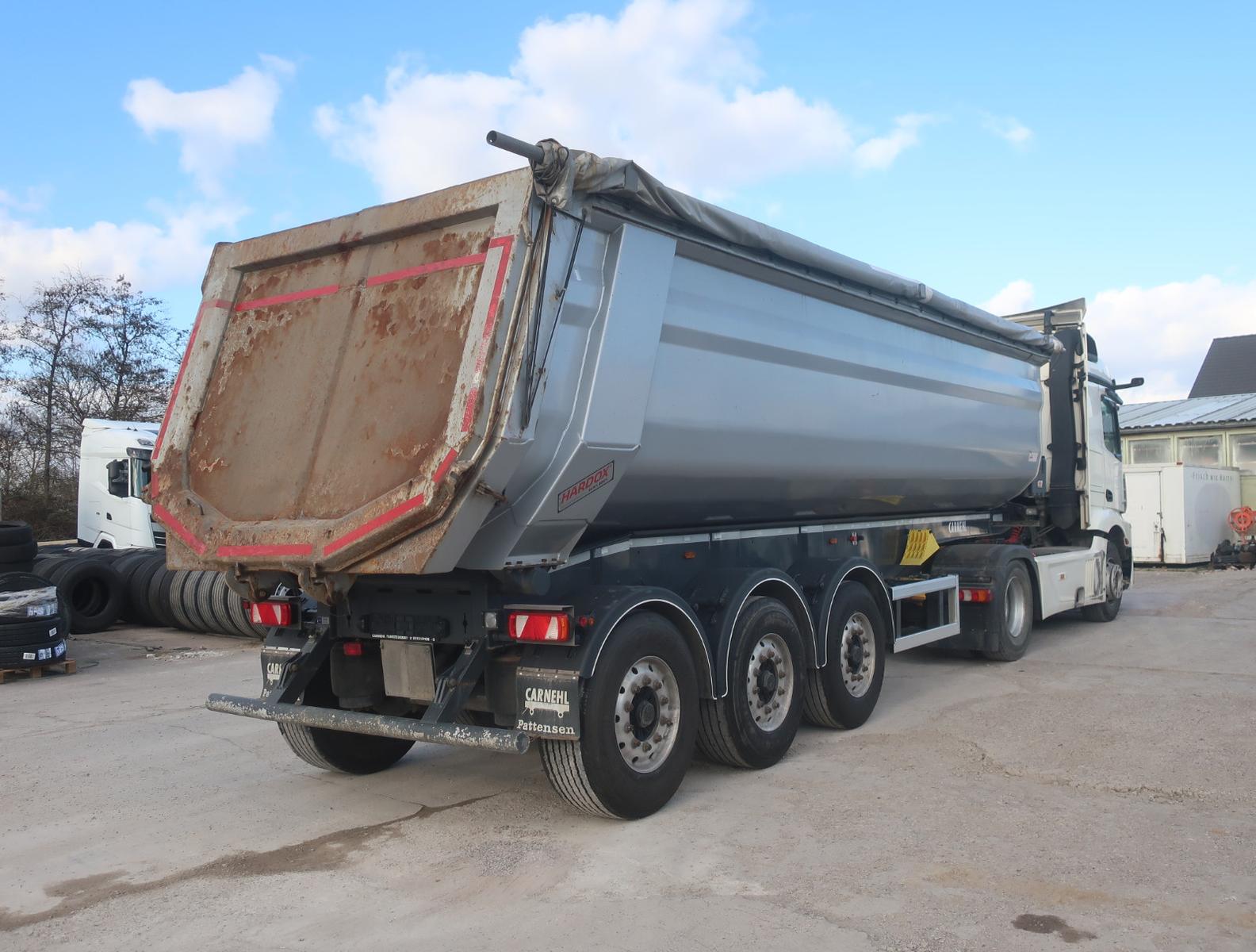 Carnehl Stahlmulde ca. 35m³ Hardox Plane LG:6.370kg