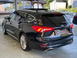 Ford Focus Turnier 1.5 TDCI Vignale *LED*PANO*1.HAND - Ford Focus Vignale mit Diesel-Antrieb