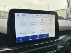 Fahrzeugabbildung Ford Focus Turnier 1.5 ST-Line X *LED*APP*TEMP*SHZ*18