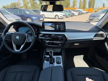BMW 520 - 7