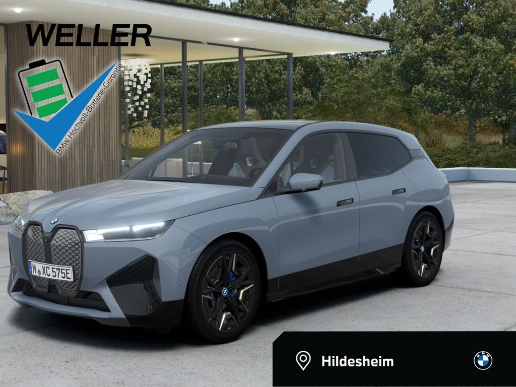 Image of BMW iX