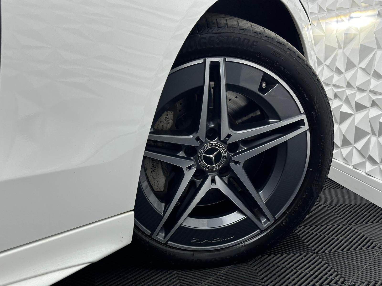 Fahrzeugabbildung Mercedes-Benz C 220d T AMG/MBUX/DIGI/PANORAMA/TOTW/RCAM/DAB