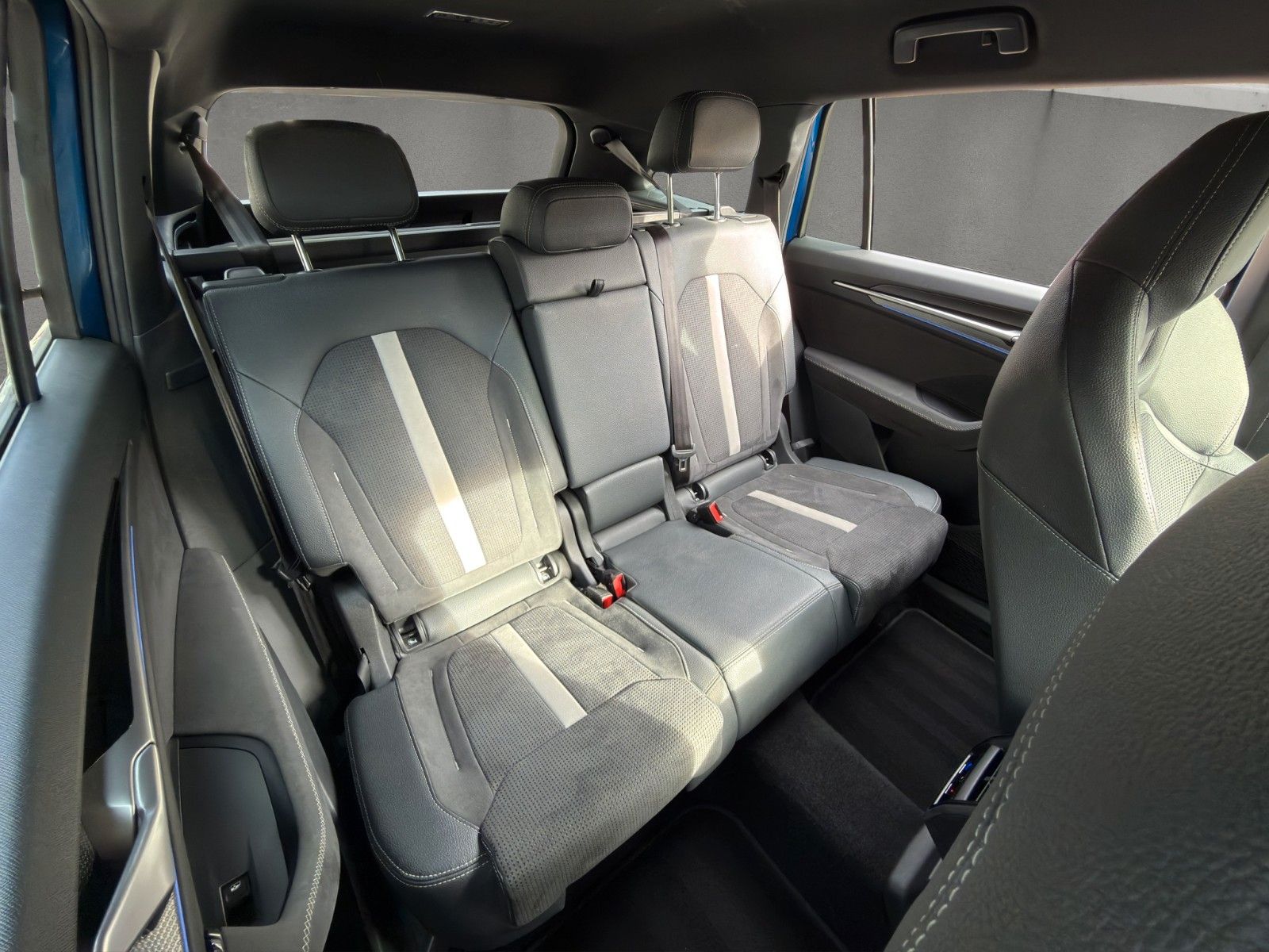 Fahrzeugabbildung SKODA Kodiaq 1.5 TSI DSG*Sportline*7-Sitzer*ViCo*SHZ*