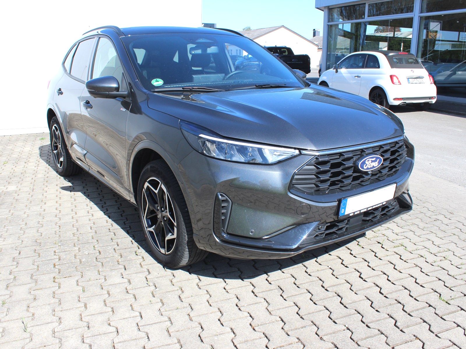 Fahrzeugabbildung Ford Kuga Plug-In Hybrid ST-Line