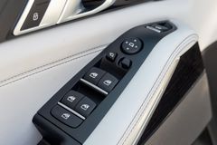 BMW X5 – 19 / 30